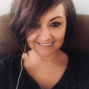 Meet your Posher, Laurie